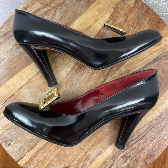Vintage l 70s 7M YSL Paris Tailored Black Patent Leather Gold Chain Buckle Heels - Picture 7 of 15